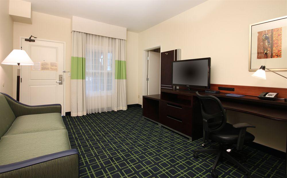 Fairfield Inn & Suites San Diego Old Town Kültér fotó