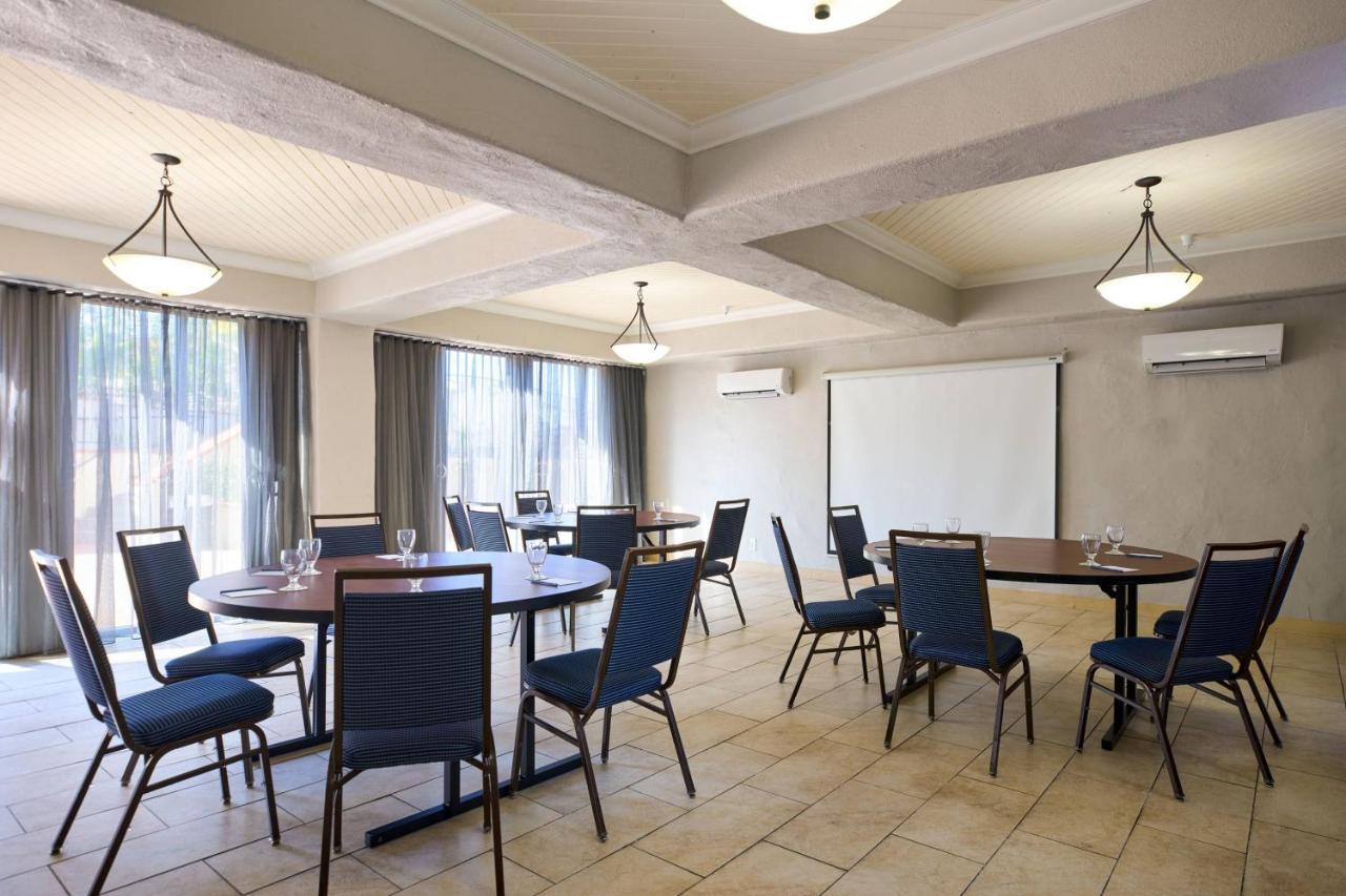 Fairfield Inn & Suites San Diego Old Town Kültér fotó